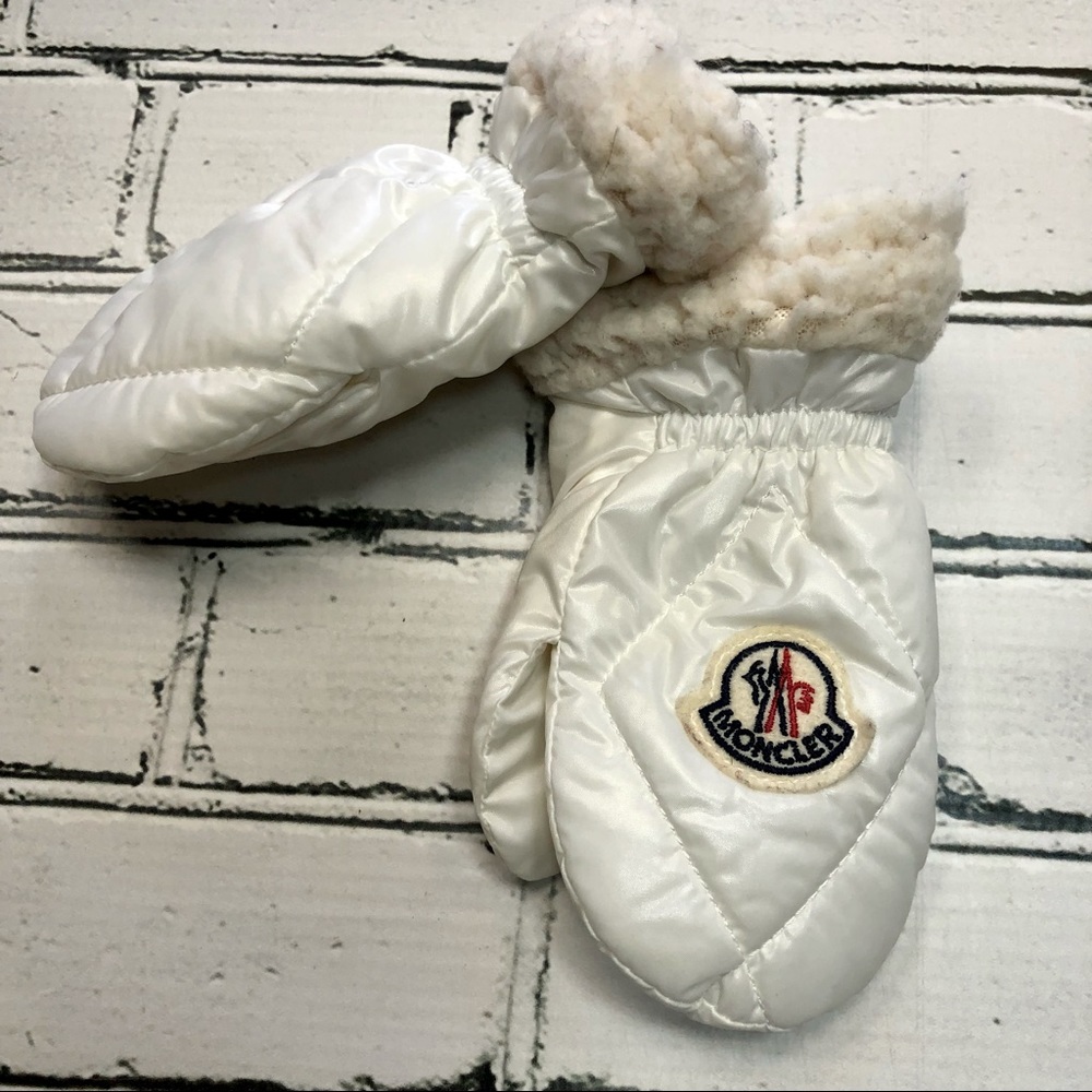 Moncler Moffole baby mittens